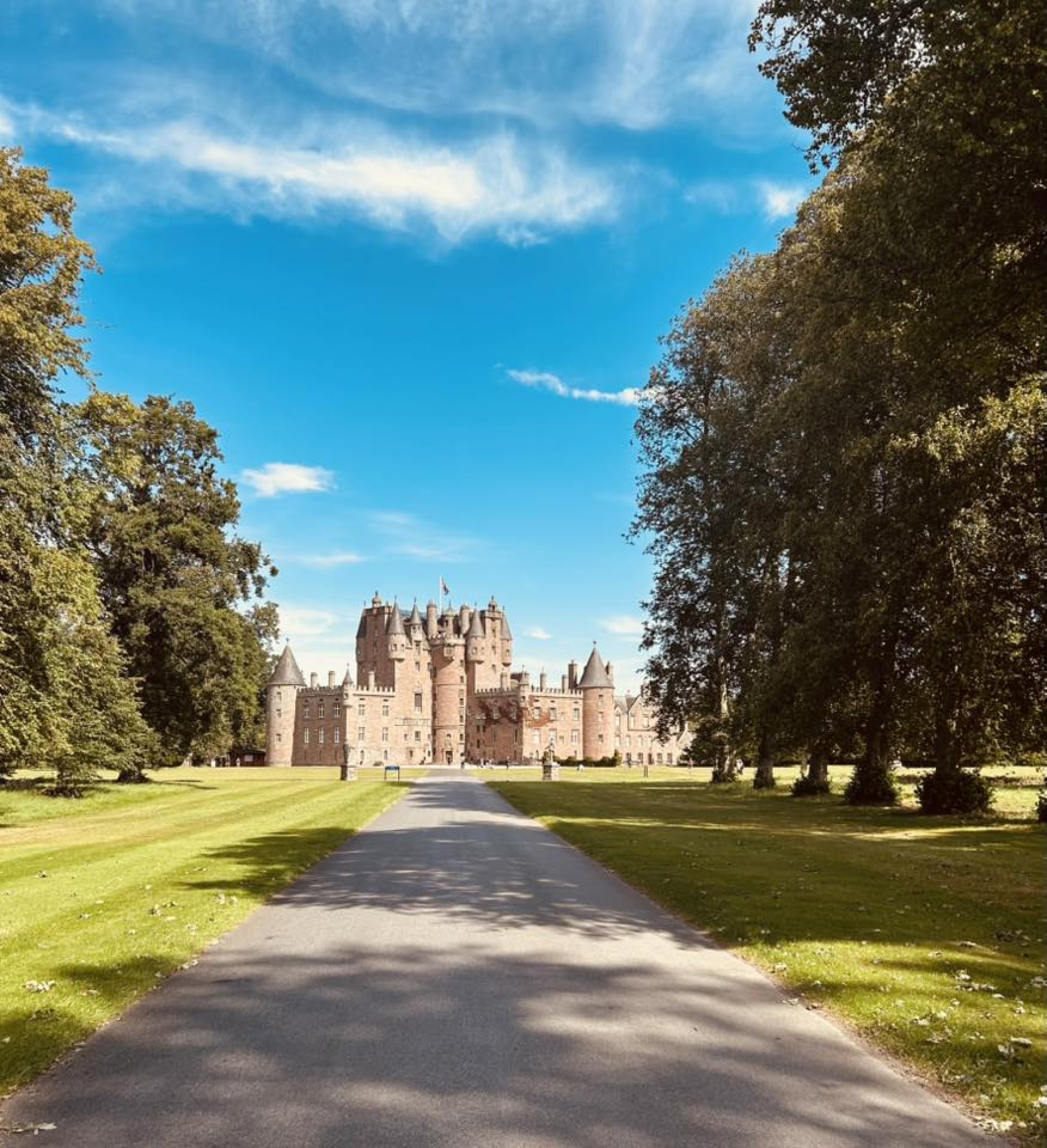 GLAMIS CASTLE FESTIVE TRAIL RUNS 2025